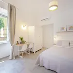 Le Volte מלון דירות 4*