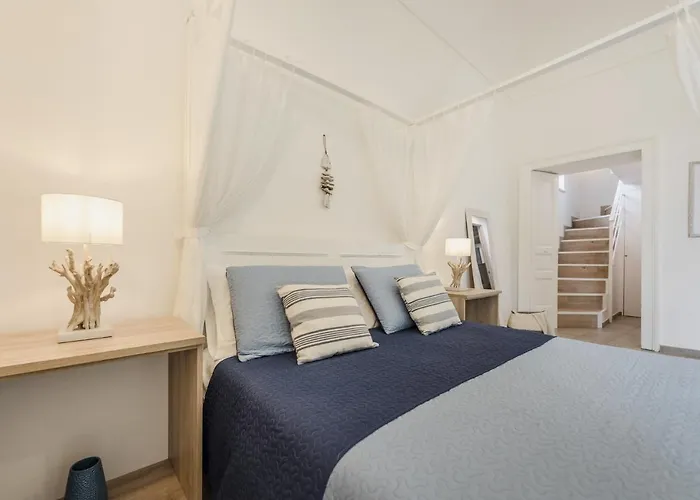 Le Volte Aparthotel Procida